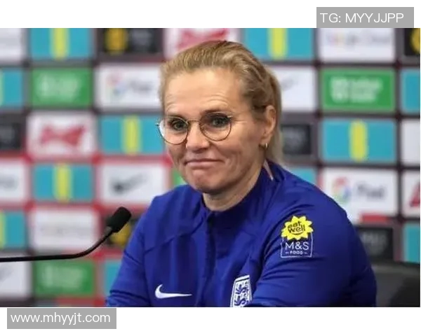 英格兰女足助教维林克夏季欧洲杯后将执掌荷兰女足帅印